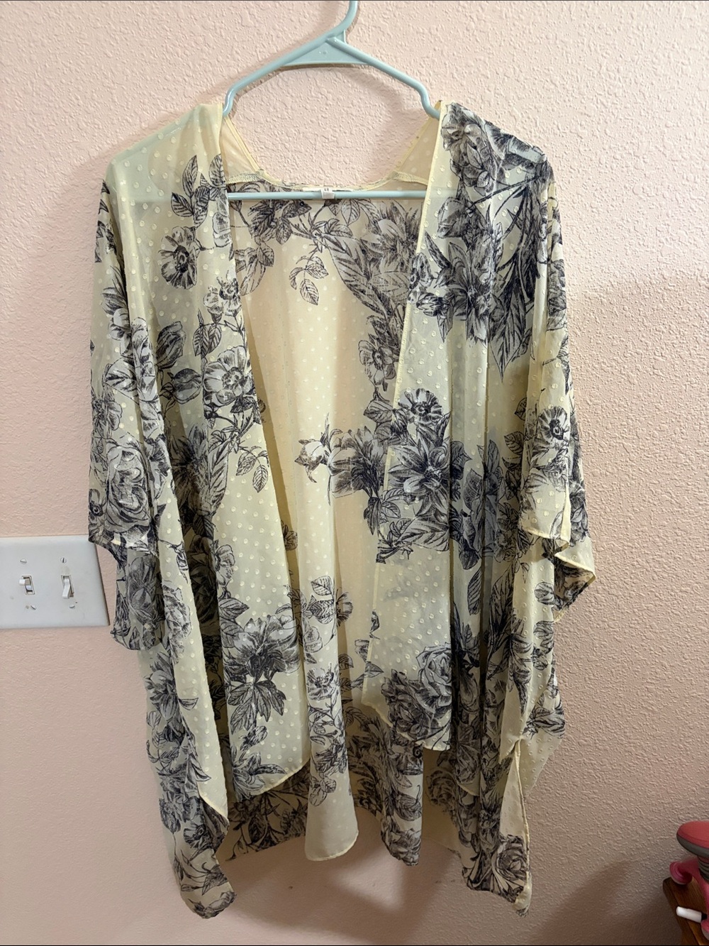 Maurice’s Light Yellow Floral Sheer Kimono Jacket